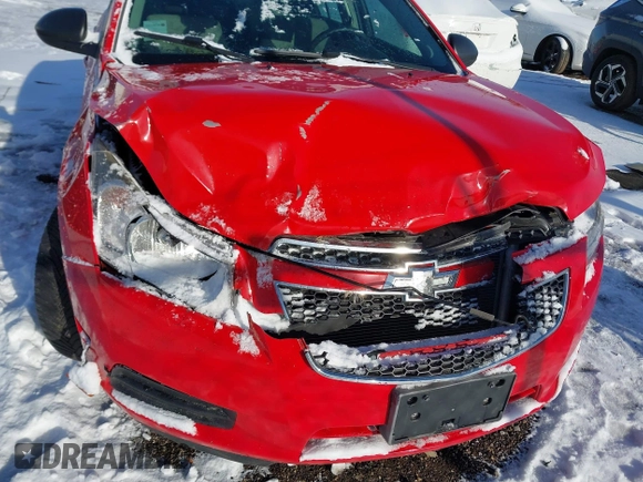 2014 Chevrolet Cruze LS with VIN 1G1PA5SH9E7320758, listed as a IAAI auction lot 41834500 with 214,512 mi miles and . Bid and sale history available at DreamBid. Image 6.