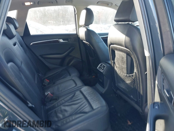2010 Audi Q5 Premium with VIN WA1CKAFP6AA101860, listed as a IAAI auction lot 41270082 with 283,741 mi miles. Bid and sale history available at carsss.com. Image 8.