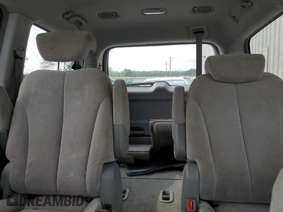 2006 Kia Sedona LX with VIN KNDMB233X66086517, listed as a Copart auction lot 49171424 with 167,999 mi miles and Salvage Title. Bid and sale history available at carsss.com. Image 10.