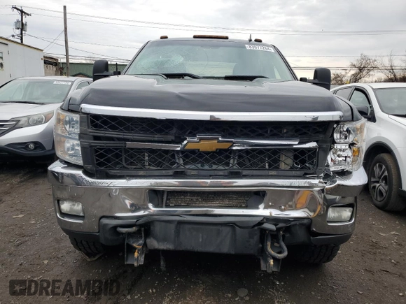 2011 Chevrolet Silverado 3500HD DRW LTZ with VIN 1GC4K1C80BF207734, listed as a Copart auction lot 83977264 with 365,829 mi miles and Salvage Title. Bid and sale history available at carsss.com. Image 5.