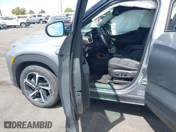 2023 Chevrolet TrailBlazer RS with VIN KL79MTSL4PB138320, listed as a IAAI auction lot 41920580 with 21,058 mi miles and . Bid and sale history available at DreamBid. Image 5.