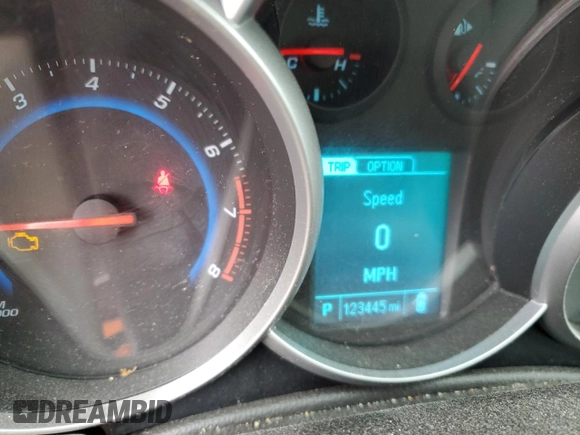 2015 Chevrolet Cruze LS with VIN 1G1PA5SHXF7295192, listed as a Copart auction lot 55325124 with 123,445 mi miles and Salvage Title. Bid and sale history available at DreamBid. Image 9.