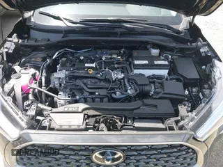 2025 Toyota Corolla Cross XLE with VIN 7MUDAABG4SV132327, listed as a IAAI auction lot 42500170 with 1,011 mi miles and . Bid and sale history available at DreamBid. Image 10.