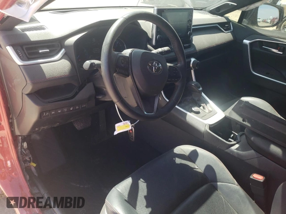 2022 Toyota RAV4 XSE with VIN JTMFB3FV4ND085997, listed as a Copart auction lot 50556935 with 28,662 mi miles and Salvage title. Bid and sale history available at DreamBid. Image 8.