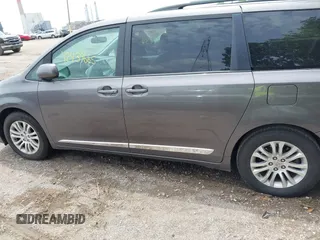 2012 Toyota Sienna XLE AAS with VIN 5TDYK3DC0CS199104, listed as a IAAI auction lot 42439665 with 252,187 mi miles and . Bid and sale history available at DreamBid. Image 14.