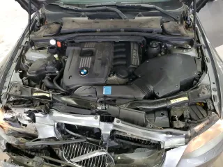 2007 BMW 3 Series 328i с VIN WBAWR335X7PX79480, выставлен на аукционе Copart как лот 83006784 с пробегом 139 645 миль миль и Списание • Salvage title. История ставок и продаж доступна на DreamBid. Изображение 13.