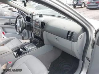 2008 Kia Sorento EX with VIN KNDJC736785782543, listed as a IAAI auction lot 41872596 with 116,815 mi miles. Bid and sale history available at carsss.com. Image 5.