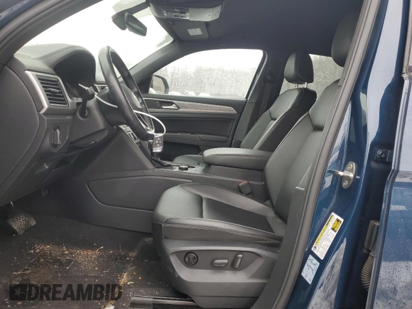 2020 Volkswagen Atlas SE with VIN 1V21E2CA0LC211044, listed as a Copart auction lot 44978495 with 87,117 mi miles and Salvage title. Bid and sale history available at DreamBid. Image 7.