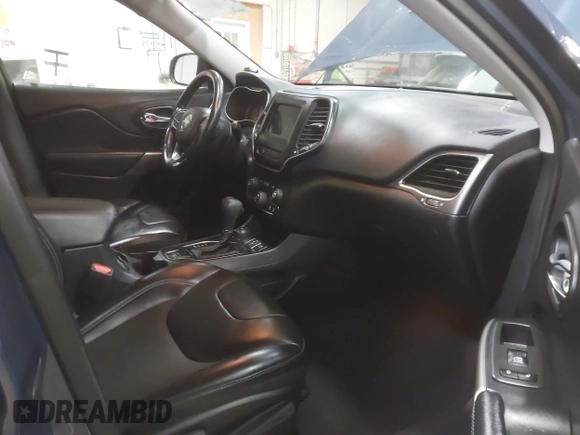 2020 Jeep Cherokee Latitude Plus with VIN 1C4PJMLB2LD523534, listed as a IAAI auction lot 41942131 with 66,676 mi miles and . Bid and sale history available at DreamBid. Image 5.