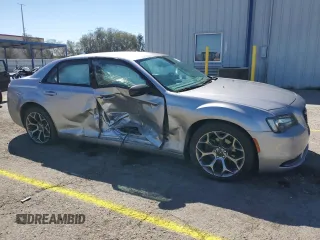 2018 Chrysler 300 Touring with VIN 2C3CCAAGXJH281960, listed as a Copart auction lot 50472765 with 51,767 mi miles and Salvage Title. Bid and sale history available at carsss.com. Image 4.