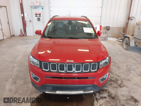 2019 Jeep Compass Limited z VIN 3C4NJDCB9KT752972, wystawiony jako IAAI lot #42590613 z przebiegiem 81 439 mil mil oraz . Historia ofert i sprzedaży dostępna na DreamBid. Obrazek 12.