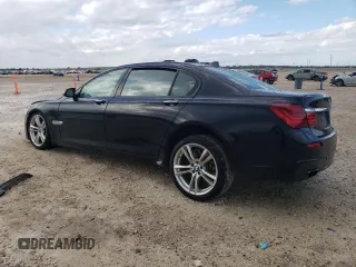 2015 BMW 7 Series 750Li with VIN WBAYE8C50FD782454, listed as a Copart auction lot 85290474 with 0 mi miles and Salvage Title. Bid and sale history available at carsss.com. Image 2.