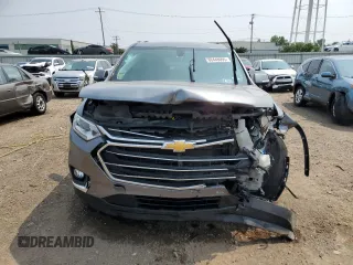 2019 Chevrolet Traverse LT Cloth z VIN 1GNERGKW6KJ214436, wystawiony jako Copart lot #60448095 z przebiegiem 79 230 mil mil oraz Szkoda całkowita • Salvage title. Historia ofert i sprzedaży dostępna na DreamBid. Obrazek 5.