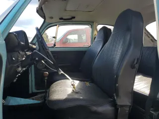 1973 Volkswagen Beetle with VIN 1332178415, listed as a Copart auction lot 41558625 with 16,505 mi miles and Salvage Title. Bid and sale history available at DreamBid. Image 7.