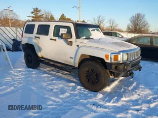 2006 Hummer H3 with VIN 5GTDN136168216855, listed as a IAAI auction lot 41327580 with 244,321 mi miles and . Bid and sale history available at DreamBid. Image 1.