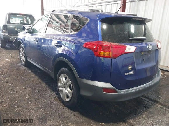 2015 Toyota RAV4 LE with VIN 2T3BFREVXFW403391, listed as a IAAI auction lot 41845901 with 105,769 mi miles. Bid and sale history available at carsss.com. Image 3.