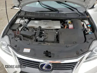 2016 Lexus CT 200h z VIN JTHKD5BHXG2257371, wystawiony jako Copart lot #53124825 z przebiegiem 91 996 mil mil oraz Szkoda całkowita • Salvage title. Historia ofert i sprzedaży dostępna na DreamBid. Obrazek 11.
