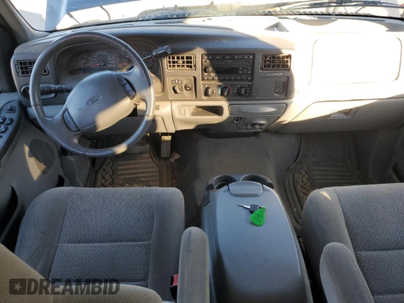 2002 Ford Excursion XLT with VIN 1FMNU41S72EA14478, listed as a Copart auction lot 78355124 with 229,424 mi miles and Salvage Title. Bid and sale history available at DreamBid. Image 8.