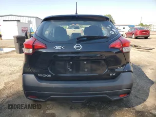 2019 Nissan Kicks SV z VIN 3N1CP5CU9KL527211, wystawiony jako Copart lot #51938855 z przebiegiem 134 816 mil mil oraz Szkoda całkowita • Salvage title. Historia ofert i sprzedaży dostępna na DreamBid. Obrazek 6.