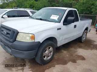 2005 Ford F-150 XL с VIN 1FTRF12295NB84343, выставлен на аукционе IAAI как лот 42431782 с пробегом 333 994 миль миль и . История ставок и продаж доступна на DreamBid. Изображение 2.