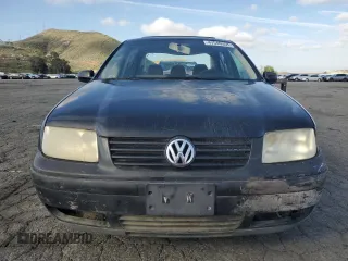 2001 Volkswagen Jetta z VIN 3VWSG69M51M131966, wystawiony jako Copart lot #47549355 z przebiegiem 98 503 mil mil oraz Szkoda całkowita • Salvage title. Historia ofert i sprzedaży dostępna na DreamBid. Obrazek 5.