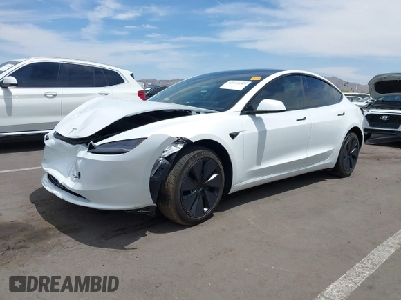 2025 Tesla Model 3 Long Range with VIN 5YJ3E1EA9SF943028, listed as a IAAI auction lot 42372207 with 3,975 mi miles and . Bid and sale history available at DreamBid. Image 19.