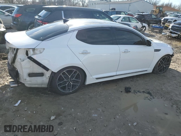 2013 Kia Optima SX with VIN 5XXGR4A66DG111610, listed as a Copart auction lot 84654084 with 172,072 mi miles and Salvage title. Bid and sale history available at DreamBid. Image 3.