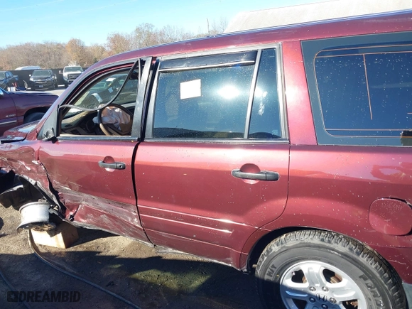 2007 Honda Pilot LX with VIN 2HKYF18167H510970, listed as a IAAI auction lot 40827681 with 119,011 mi miles. Bid and sale history available at carsss.com. Image 14.