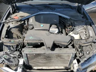 2013 BMW 3 Series 328i с VIN WBA3C1C58DF443921, выставлен на аукционе Copart как лот 52677255 с пробегом 86 949 миль миль и Списание • Salvage title. История ставок и продаж доступна на DreamBid. Изображение 11.