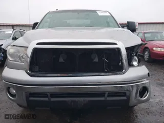 2010 Toyota Tundra 4WD Truck with VIN 5TFDW5F19AX099715, listed as a IAAI auction lot 41462359 with 146,397 mi miles. Bid and sale history available at carsss.com. Image 6.