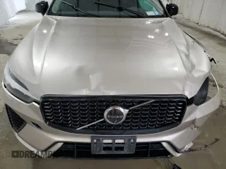 2025 Volvo XC60 Plus with VIN YV4M12RC7S1092936, listed as a Copart auction lot 54005855 with 0 mi miles and Clean Title. Bid and sale history available at carsss.com. Image 12.