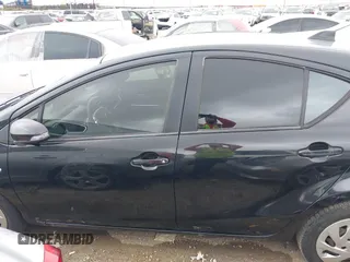 2016 Toyota Prius One z VIN JTDKDTB34G1125061, wystawiony jako IAAI lot #41866419 z przebiegiem 50 617 mil mil oraz . Historia ofert i sprzedaży dostępna na DreamBid. Obrazek 14.
