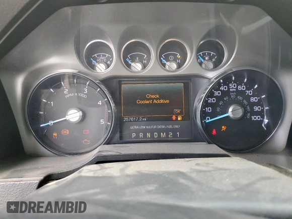 2015 Ford F-350 Lariat with VIN 1FT8W3CT5FEA32754, listed as a Copart auction lot 61626155 with 257,617 mi miles and Clean title. Bid and sale history available at DreamBid. Image 9.