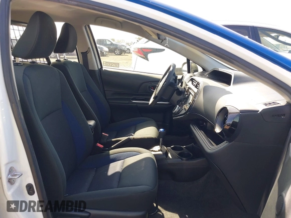 2018 Toyota Prius One with VIN JTDKDTB35J1599608, listed as a IAAI auction lot 42041924 with 89,156 mi miles and . Bid and sale history available at DreamBid. Image 5.