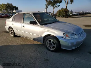2000 Honda Civic VP with VIN 2HGEJ6612YH563761, listed as a Copart auction lot 83430994 with 170,515 mi miles and Salvage Title. Bid and sale history available at carsss.com. Image 4.