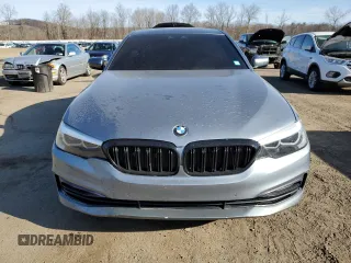 2020 BMW 5 Series 530i xDrive z VIN WBAJR7C01LCD80208, wystawiony jako Copart lot #48381955 z przebiegiem 39 677 mil mil oraz Szkoda całkowita • Salvage title. Historia ofert i sprzedaży dostępna na DreamBid. Obrazek 5.