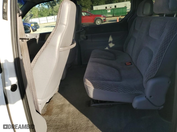 1998 Dodge Caravan SE with VIN 1B4GP44GXWB655107, listed as a Copart auction lot 85297914 with 101,195 mi miles and Non Repairable. Bid and sale history available at carsss.com. Image 11.