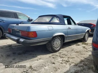 1989 Mercedes-Benz 560 SL with VIN WDBBA48D6KA097334, listed as a Copart auction lot 76158734 with 108,960 mi miles and Salvage Title. Bid and sale history available at carsss.com. Image 3.