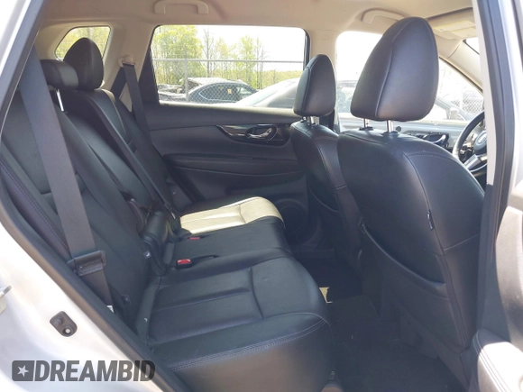 2019 Nissan Rogue SL with VIN 5N1AT2MV3KC781669, listed as a IAAI auction lot 42005947 with 85,461 mi miles. Bid and sale history available at carsss.com. Image 8.