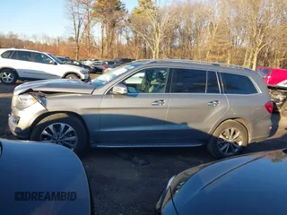 2015 Mercedes-Benz GL-Class GL 450 with VIN 4JGDF6EEXFA471143, listed as a IAAI auction lot 41062987 with 134,674 mi miles. Bid and sale history available at carsss.com. Image 14.