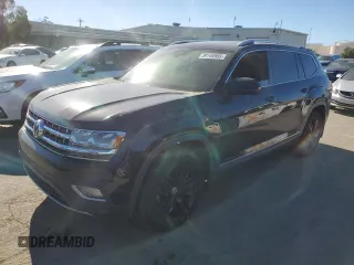 2018 Volkswagen Atlas SEL Premium z VIN 1V2NR2CA3JC572075, wystawiony jako Copart lot #89166965 z przebiegiem 36 483 mil mil oraz Szkoda całkowita • Salvage title. Historia ofert i sprzedaży dostępna na DreamBid. Obrazek 1.
