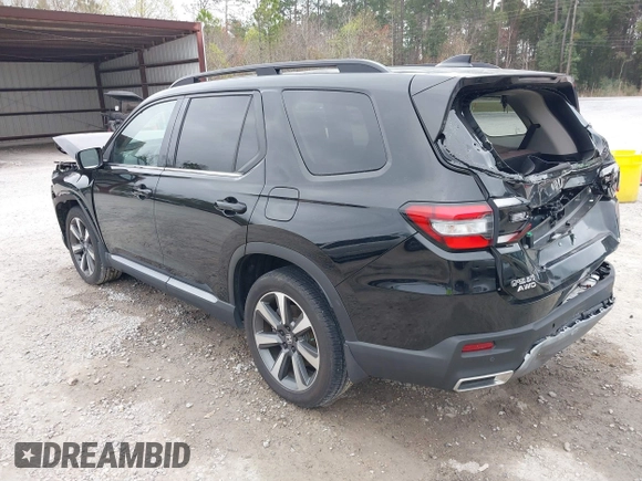 2024 Honda Pilot Elite with VIN 5FNYG1H87RB035776, listed as a IAAI auction lot 41721644 with 14,697 mi miles. Bid and sale history available at carsss.com. Image 3.