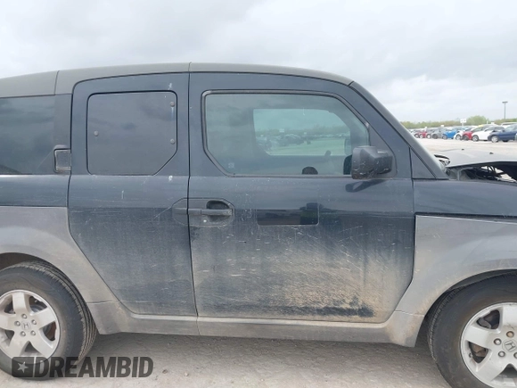 2003 Honda Element EX with VIN 5J6YH28583L017231, listed as a IAAI auction lot 41871596 with 208,768 mi miles and . Bid and sale history available at DreamBid. Image 14.