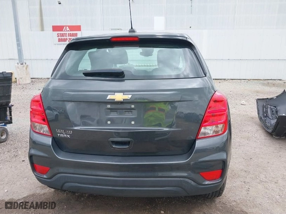2020 Chevrolet Trax LS with VIN 3GNCJKSB7LL171718, listed as a IAAI auction lot 41742694 with 99,398 mi miles. Bid and sale history available at carsss.com. Image 17.