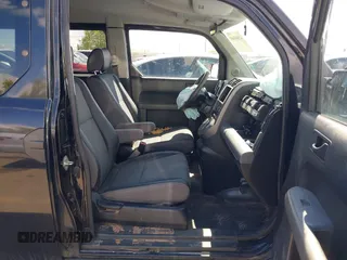 2005 Honda Element EX with VIN 5J6YH28665L034380, listed as a IAAI auction lot 42060660 with 230,486 mi miles and . Bid and sale history available at DreamBid. Image 4.