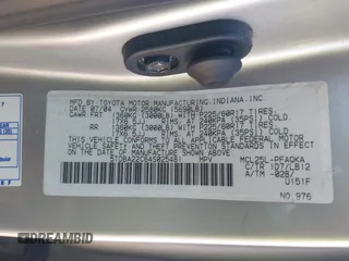 2004 Toyota Sienna XLE with VIN 5TDBA22C64S025481, listed as a IAAI auction lot 42140330 with 167,124 mi miles. Bid and sale history available at carsss.com. Image 9.