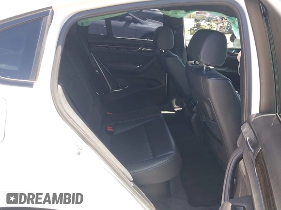 2015 BMW X4 xDrive28i with VIN 5UXXW3C5XF0M89147, listed as a IAAI auction lot 42779290 with 120,773 mi miles and . Bid and sale history available at DreamBid. Image 8.