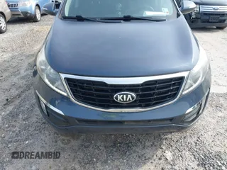 2014 Kia Sportage SX with VIN KNDPC3A6XE7661835, listed as a IAAI auction lot 42480503 with 184,235 mi miles and . Bid and sale history available at DreamBid. Image 6.