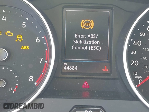 2020 Volkswagen Tiguan S with VIN 3VV1B7AX3LM182198, listed as a IAAI auction lot 41027182 with 44,884 mi miles and . Bid and sale history available at DreamBid. Image 16.