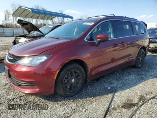 2020 Chrysler Voyager LXI with VIN 2C4RC1DG4LR268524, listed as a Copart auction lot 46672135 with 122,566 mi miles and Salvage Title. Bid and sale history available at carsss.com. Image 1.